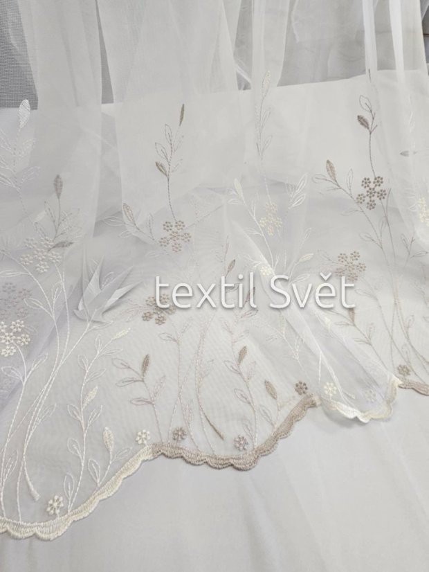 Záclona tkaná kytičky bílo-hnědé - Výška [cm]: 150