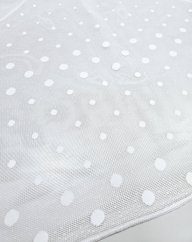 záclona pletená puntíky olůvko