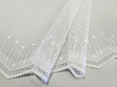 záclona pletená jemné prší