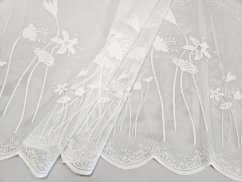 záclona pletená kytičky se stonky