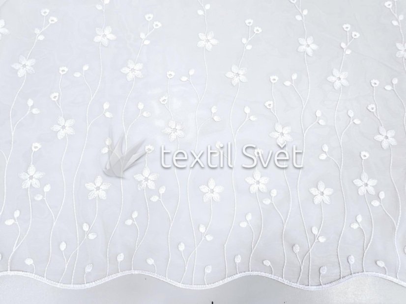 záclona tkaná kvítky jednoduché