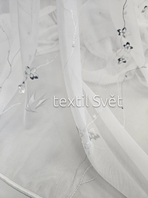 záclona tkaná vyšívka šedý kvíteček