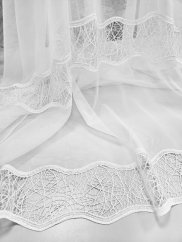 záclona tkaná pavučinka