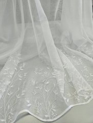 záclona tkaná kvítečky akce