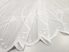 záclona pletená abstraktní trojúhelníky