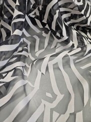 záclona tkaná vypalovaný tisk černošedá