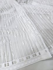 záclona pletená hrubá olůvko