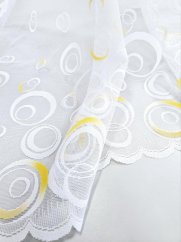 záclona pletená draperka žlutá kolečka