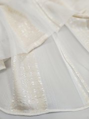 záclona tkaná béžová s vytkanými pruhy v. 300 cm